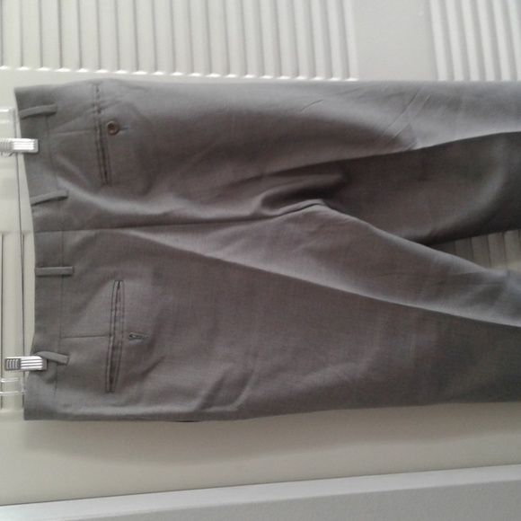 Bundle of 4  Mens Name Brand Dress Pants. 4 diff colors, all with bottom cuffs. - Picture 11 of 16